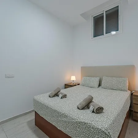 En Parque Santiago Ii *